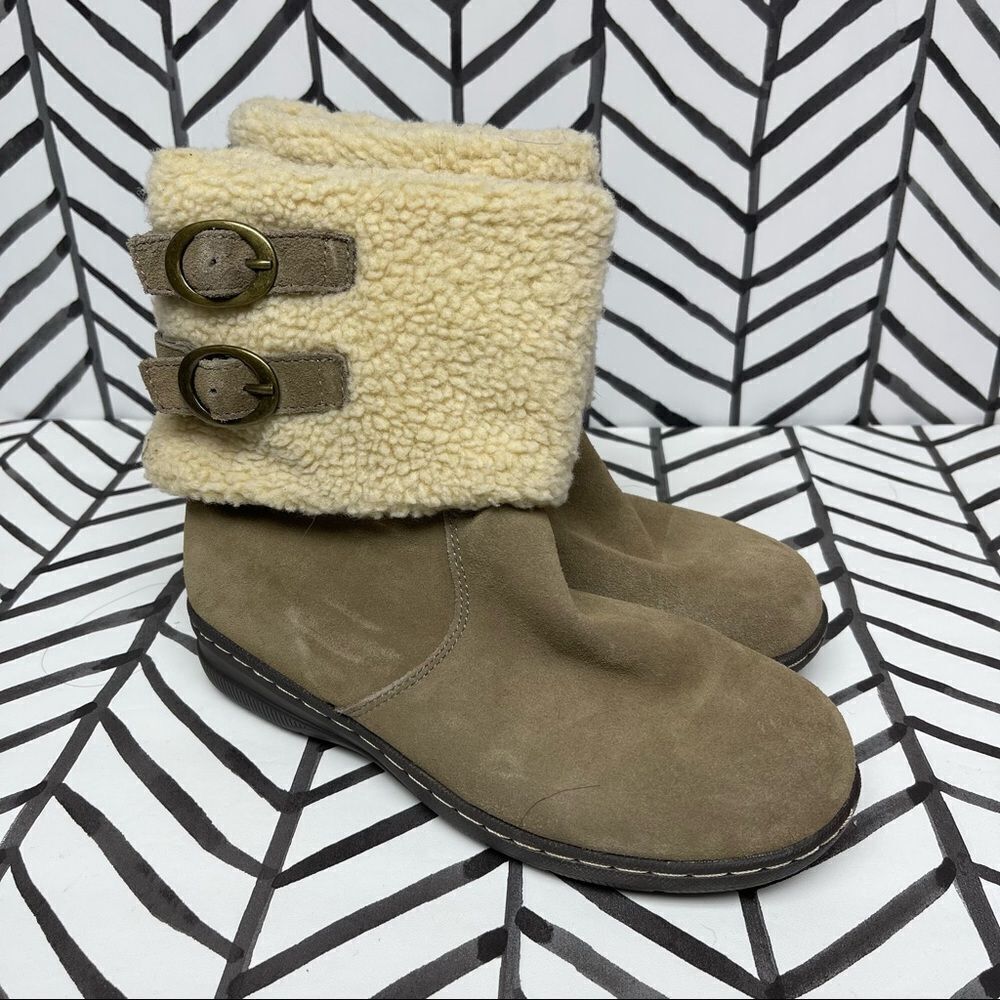 Easyspirit Fredallawm Boot with Outside Faux Fur
